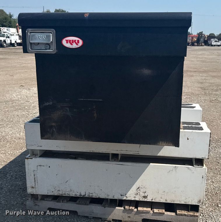 image for item EG6096 (4) toolboxes