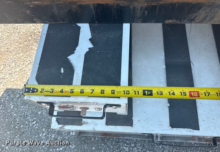 image for item EG6096 (4) toolboxes