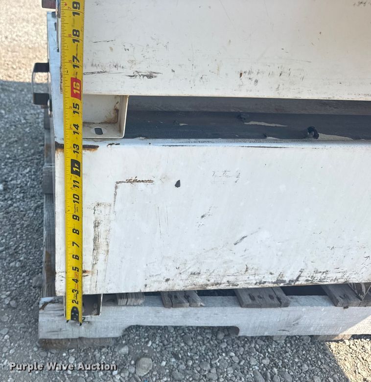 image for item EG6096 (4) toolboxes