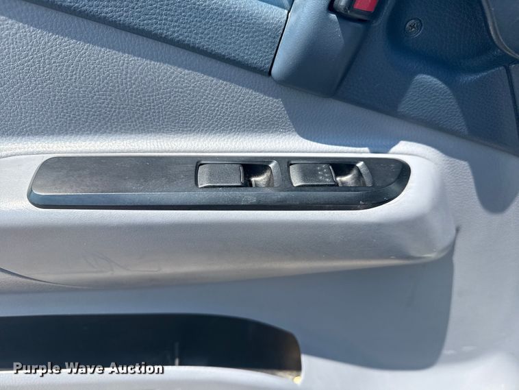 image for item EG6097 2014 Mitsubishi Fuso FE Duonic box truck