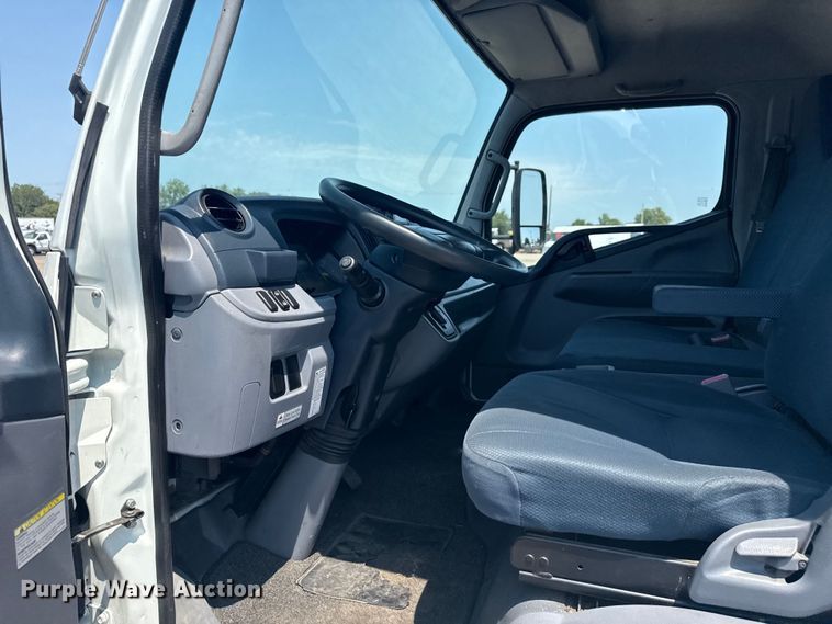 image for item EG6097 2014 Mitsubishi Fuso FE Duonic box truck