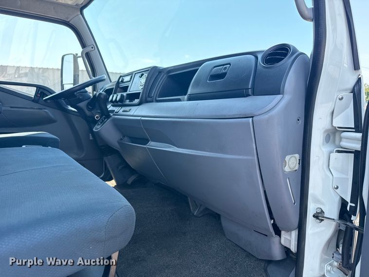 image for item EG6097 2014 Mitsubishi Fuso FE Duonic box truck