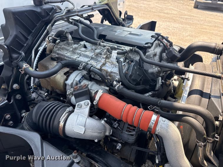 image for item EG6097 2014 Mitsubishi Fuso FE Duonic box truck