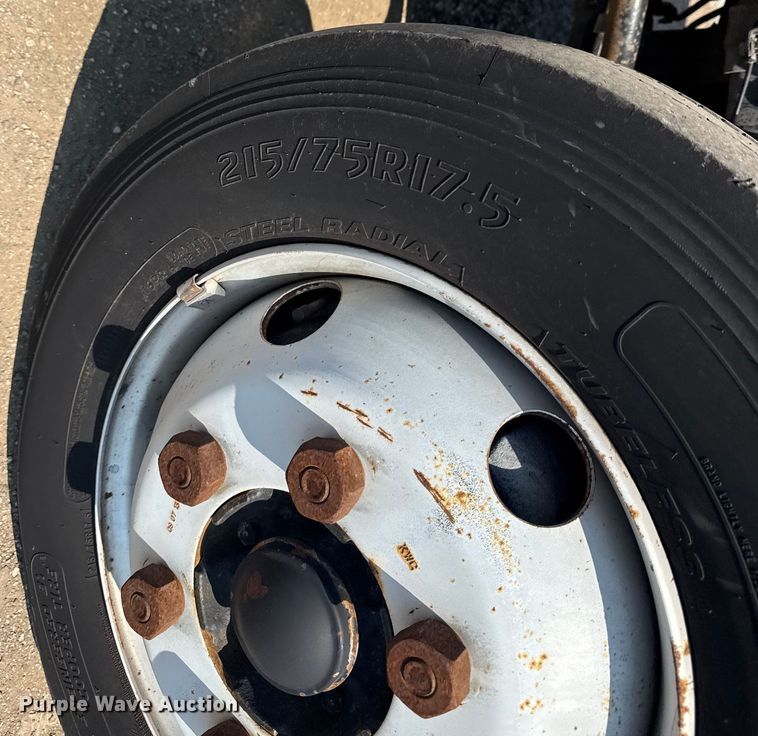 image for item EG6097 2014 Mitsubishi Fuso FE Duonic box truck