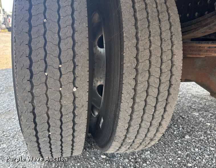 image for item EG6097 2014 Mitsubishi Fuso FE Duonic box truck