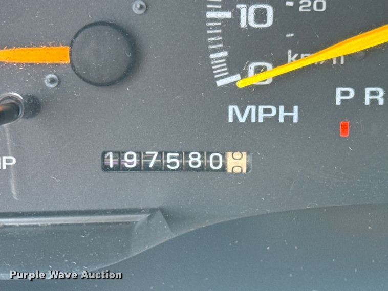 image for item EG6105 1999 Chevrolet Tahoe SUV