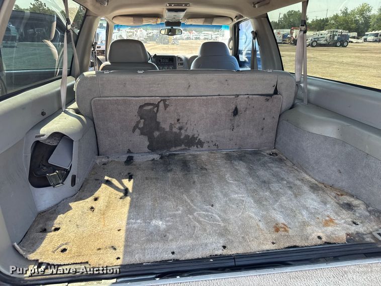 image for item EG6105 1999 Chevrolet Tahoe SUV