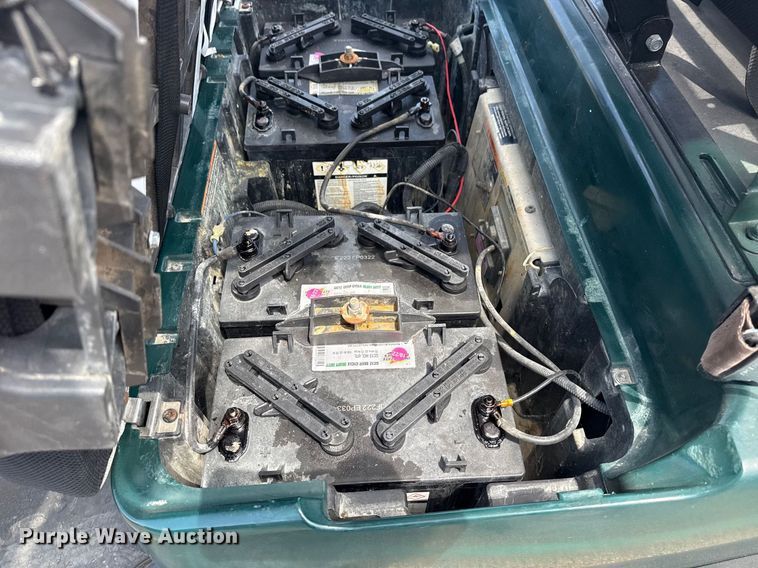 image for item EG6121 2008 Club Car golf cart