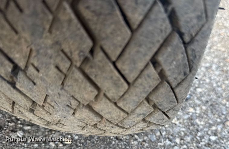 image for item EG6121 2008 Club Car golf cart