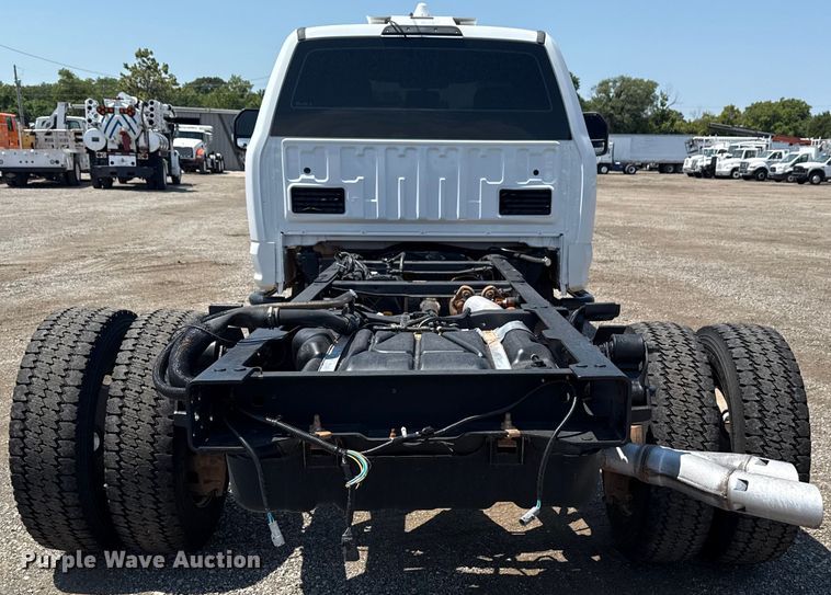 image for item EG6123 2018 Ford F550 Super Duty truck cab and chassis