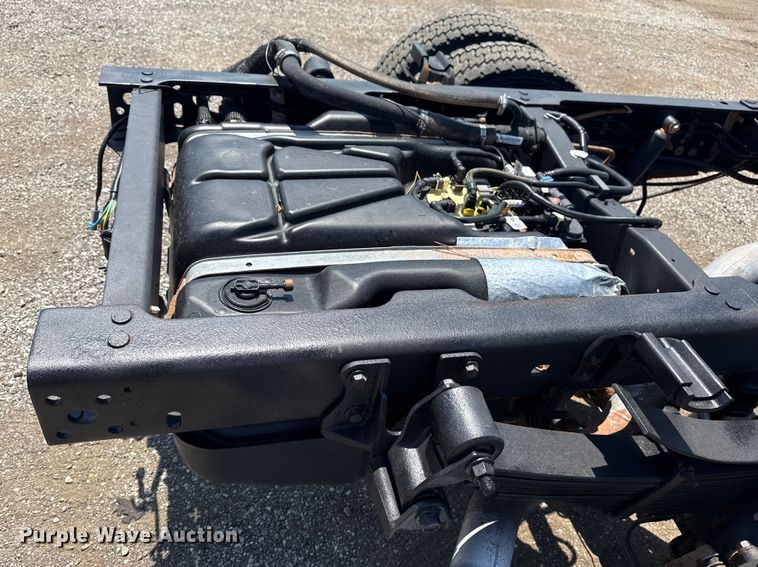 image for item EG6123 2018 Ford F550 Super Duty truck cab and chassis