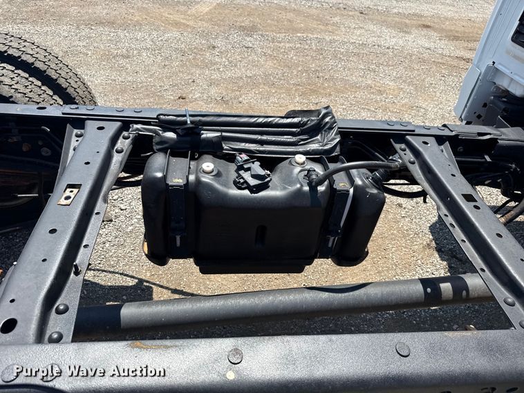 image for item EG6123 2018 Ford F550 Super Duty truck cab and chassis