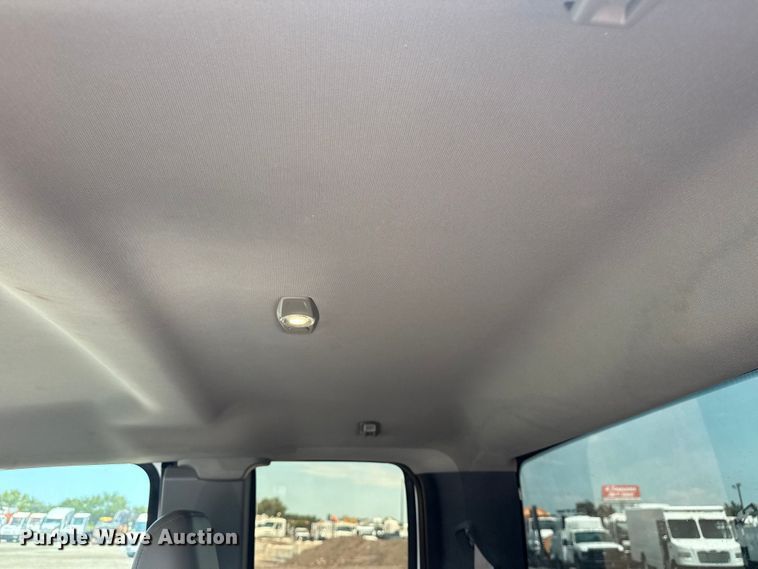 image for item EG6123 2018 Ford F550 Super Duty truck cab and chassis