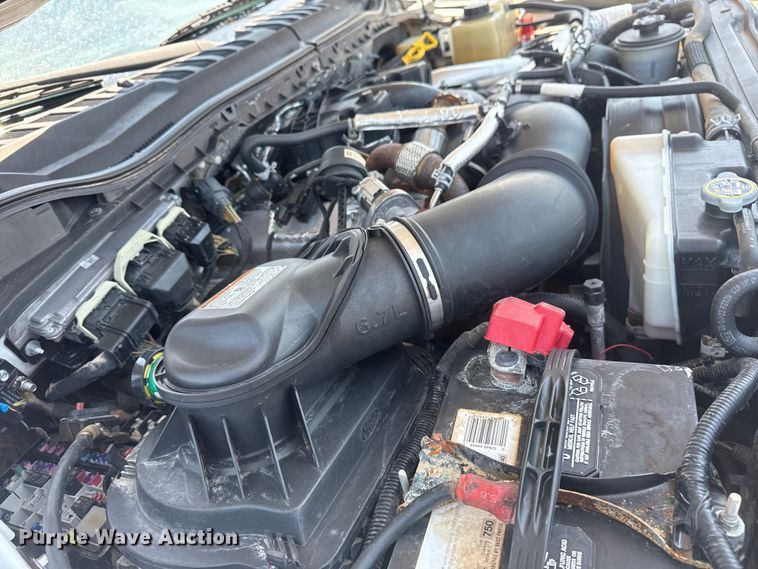 image for item EG6123 2018 Ford F550 Super Duty truck cab and chassis