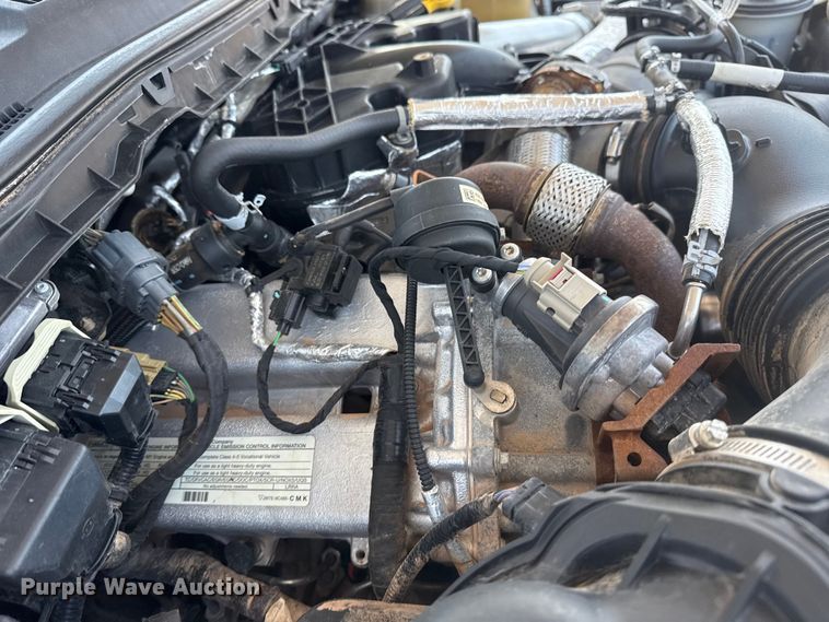 image for item EG6123 2018 Ford F550 Super Duty truck cab and chassis