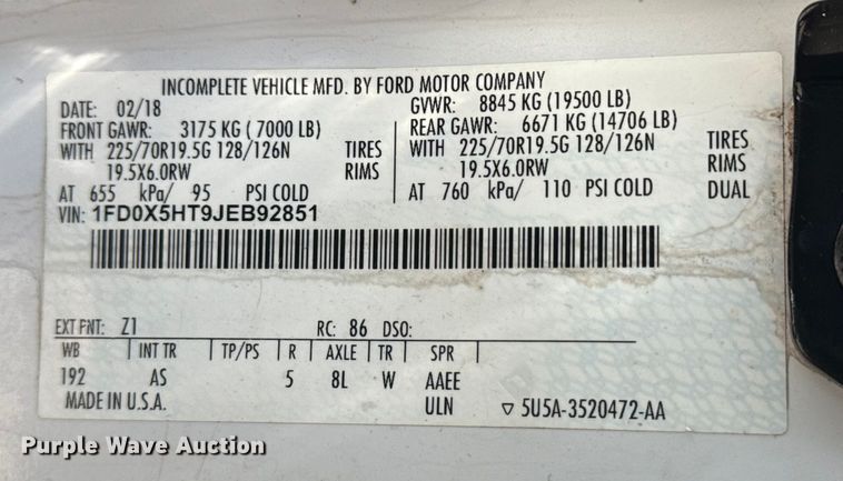 image for item EG6123 2018 Ford F550 Super Duty truck cab and chassis