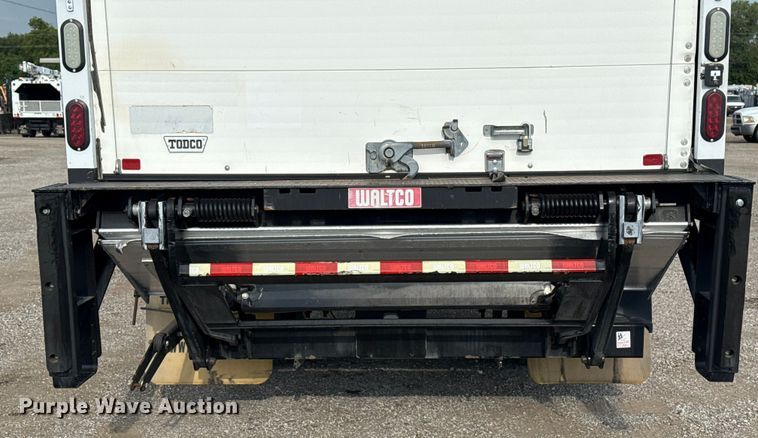 image for item EG6125 2013 Ford F650 Super Duty box truck