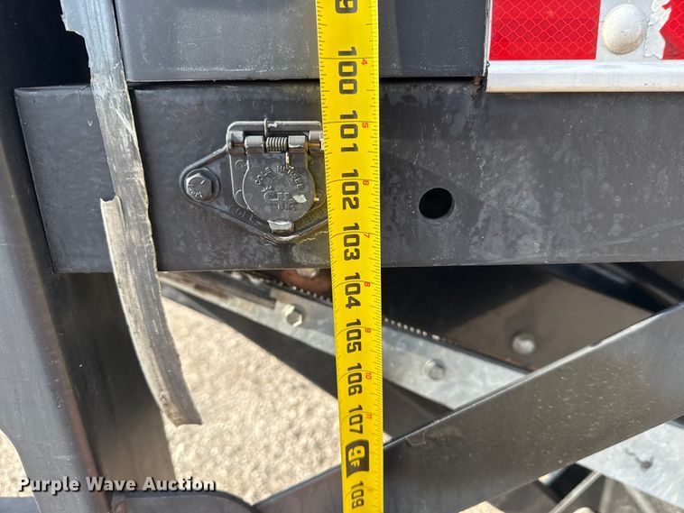 image for item EG6125 2013 Ford F650 Super Duty box truck