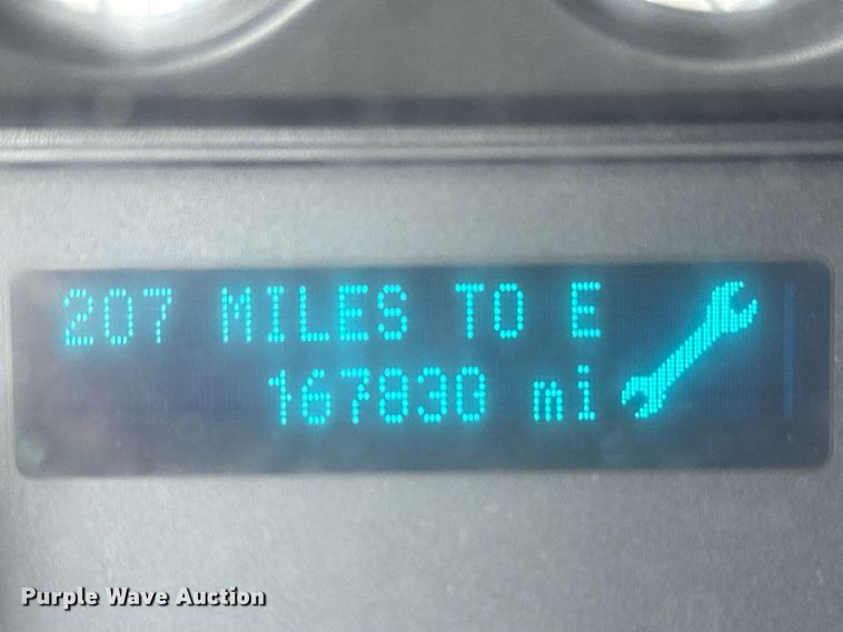 image for item EG6125 2013 Ford F650 Super Duty box truck