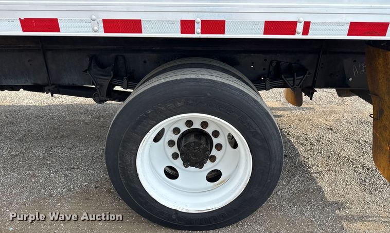 image for item EG6125 2013 Ford F650 Super Duty box truck