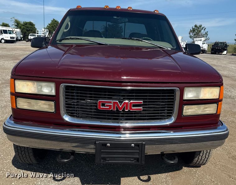image for item EG6141 1998 GMC Sierra 3500 Crew Cab pickup truck