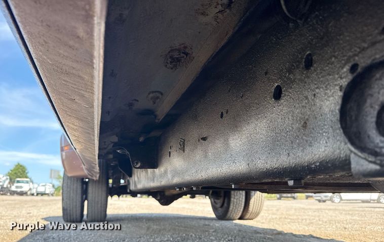 image for item EG6141 1998 GMC Sierra 3500 Crew Cab pickup truck