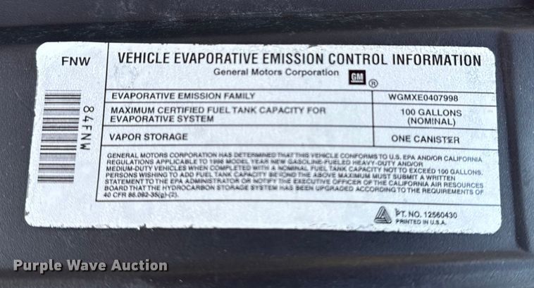 image for item EG6141 1998 GMC Sierra 3500 Crew Cab pickup truck