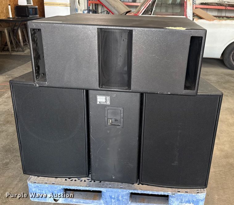 image for item EG6149 (8) Community Veris 15 speakers