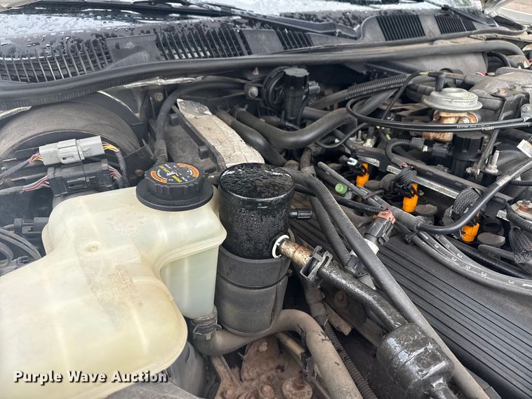 image for item EG8170 1997 Lincoln Town Car hearse