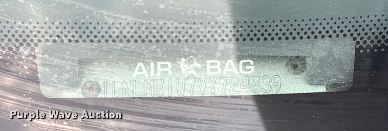 image for item EG8170 1997 Lincoln Town Car hearse