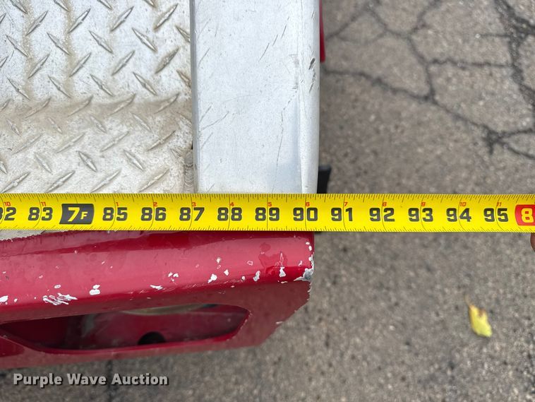 image for item EG8172 2006 Ford F350 Super Duty tow truck