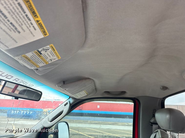 image for item EG8172 2006 Ford F350 Super Duty tow truck