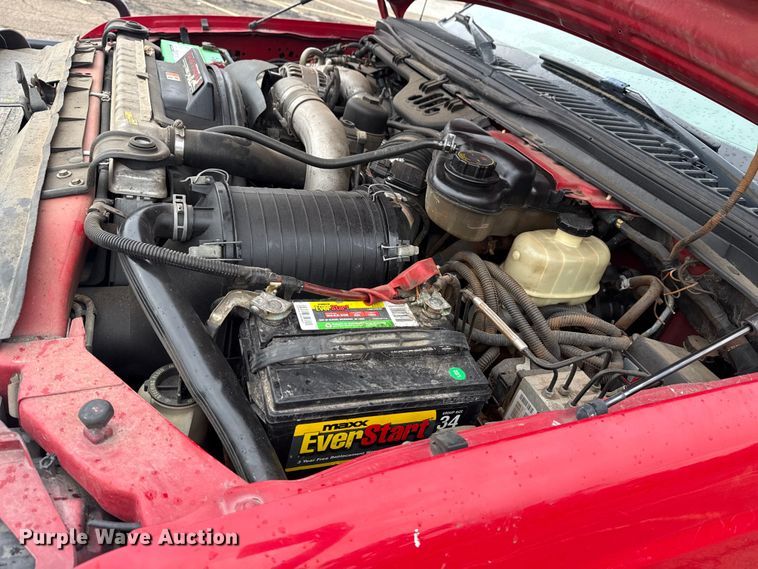 image for item EG8172 2006 Ford F350 Super Duty tow truck