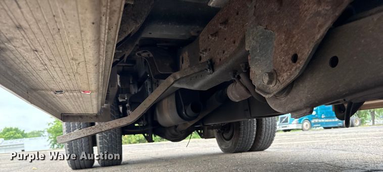 image for item EG8172 2006 Ford F350 Super Duty tow truck