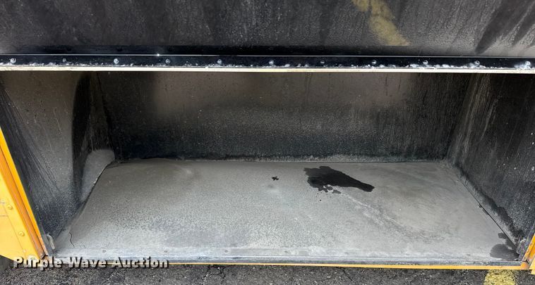 image for item EG8178 2004 Blue Bird school bus