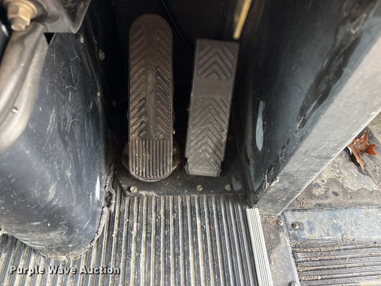 image for item EG8178 2004 Blue Bird school bus