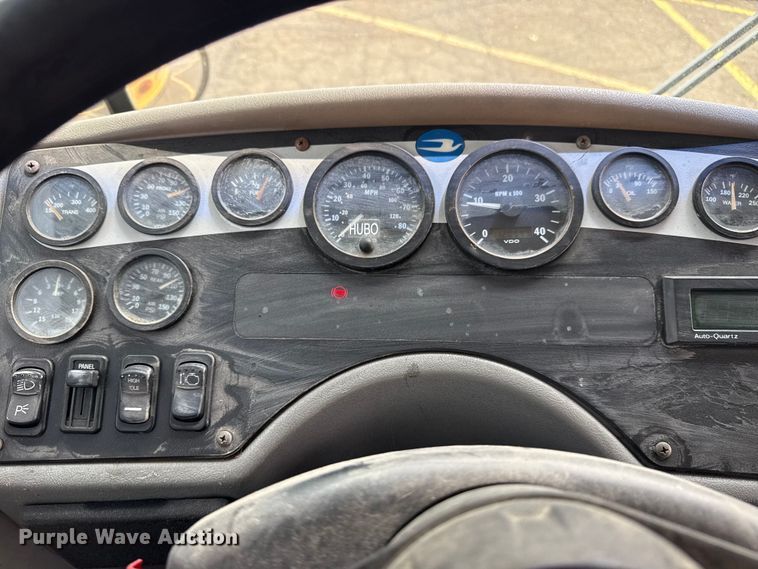 image for item EG8178 2004 Blue Bird school bus