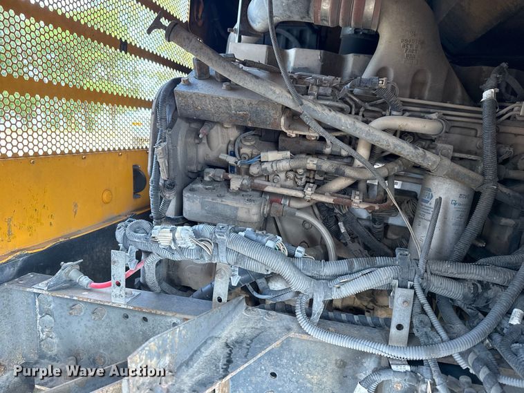 image for item EG8178 2004 Blue Bird school bus