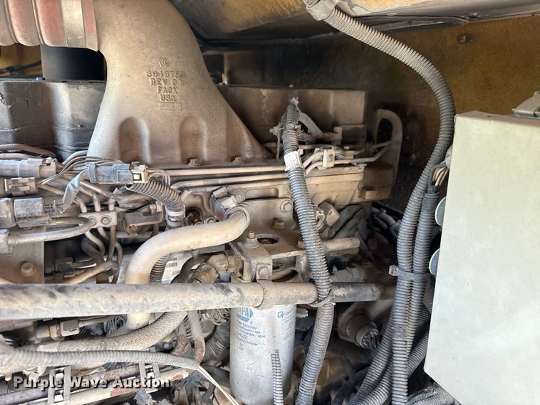 image for item EG8178 2004 Blue Bird school bus