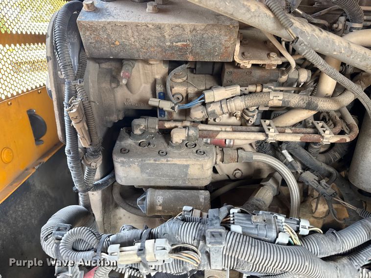 image for item EG8178 2004 Blue Bird school bus