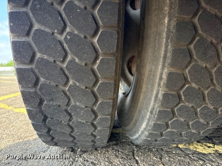 image for item EG8178 2004 Blue Bird school bus