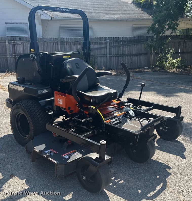 image for item EG8185 Lastec WZ400 ZTR lawn mower