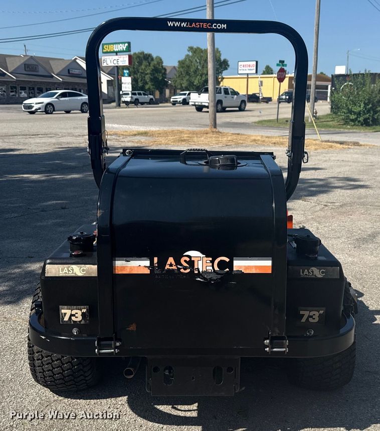 image for item EG8185 Lastec WZ400 ZTR lawn mower