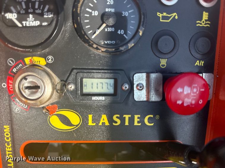 image for item EG8185 Lastec WZ400 ZTR lawn mower