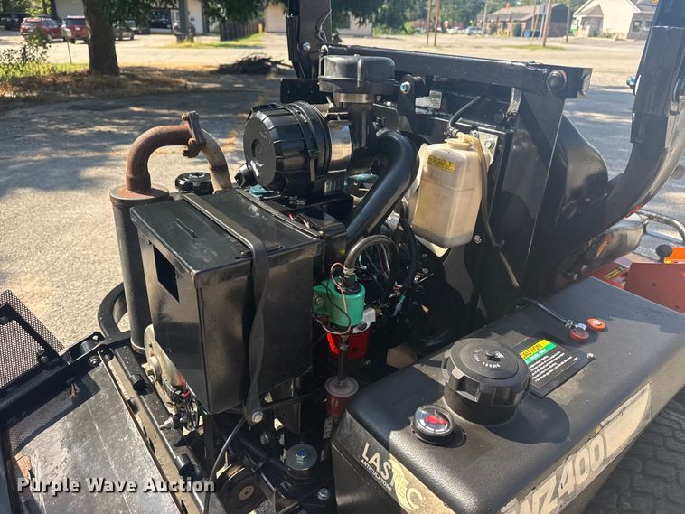 image for item EG8185 Lastec WZ400 ZTR lawn mower