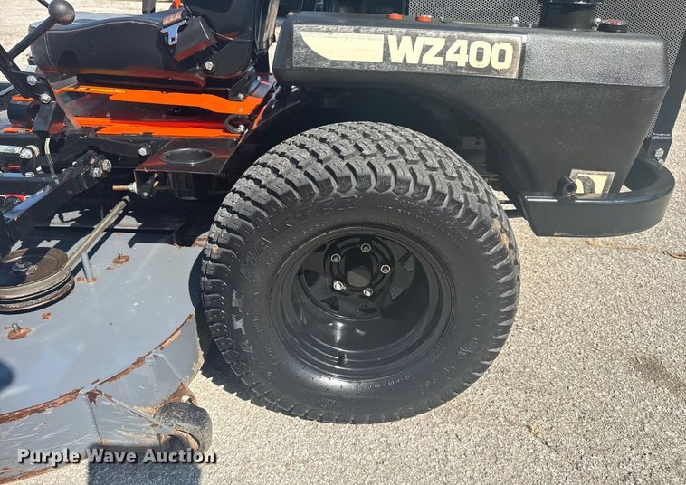 image for item EG8185 Lastec WZ400 ZTR lawn mower