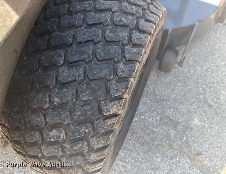 image for item EG8185 Lastec WZ400 ZTR lawn mower