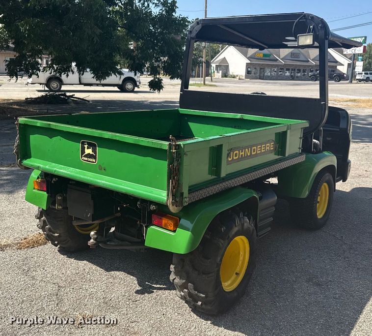 image for item EG8186 2001 John Deere Pro Gator  utility vehicle