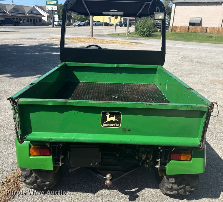 image for item EG8186 2001 John Deere Pro Gator  utility vehicle