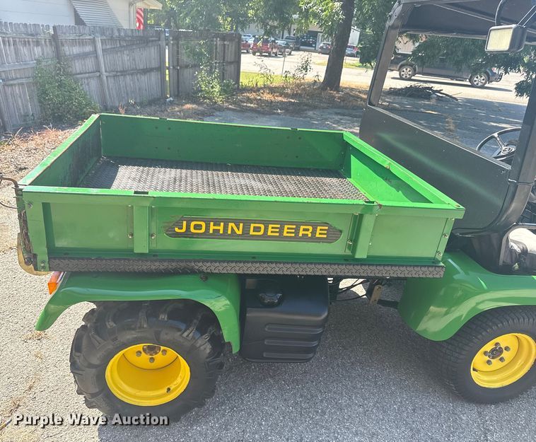 image for item EG8186 2001 John Deere Pro Gator  utility vehicle
